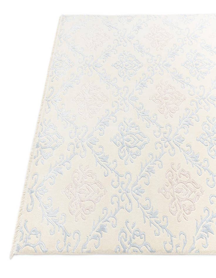 Detail image of  5' 7 x 7' 10 Darya Rug