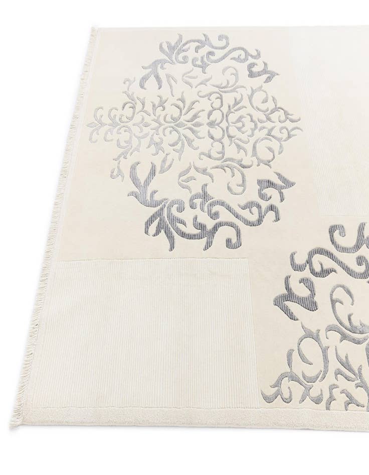 Detail image of  5' 6 x 7' 10 Darya Rug