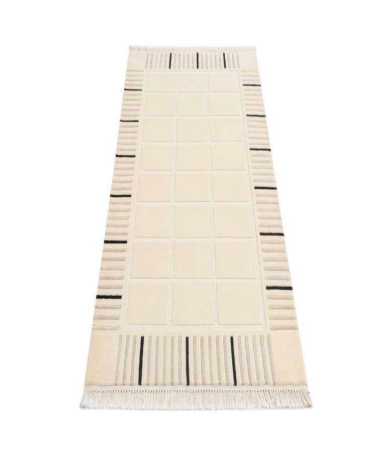 Detail image of  3' x 4' 11  Hand Knotted Darya Wool Rug