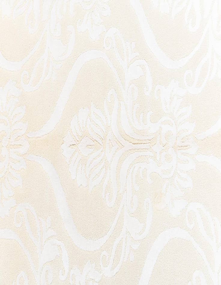 Detail image of  3' 11 x 5' 9 Darya Rug