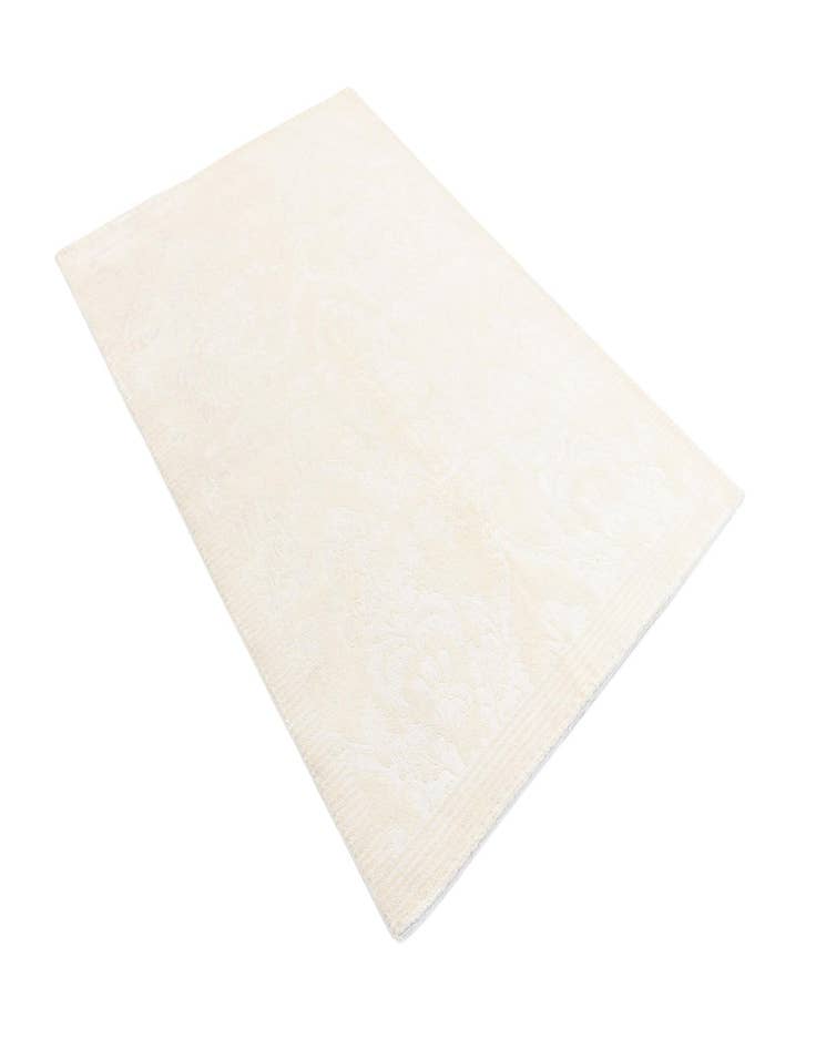 Detail image of  4' x 6' Darya Rug