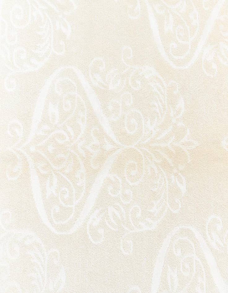 Detail image of  4' 2 x 5' 11 Darya Rug