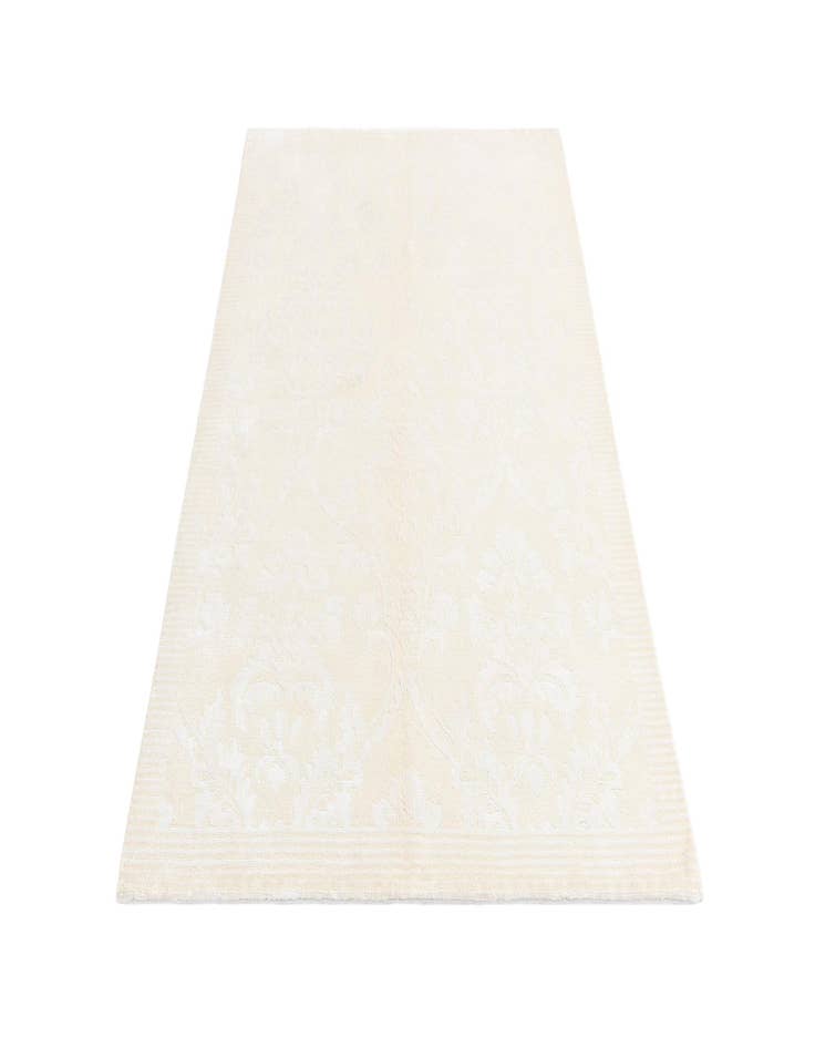 Detail image of  4' x 6' Darya Rug