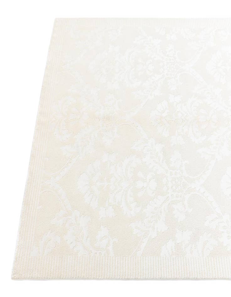 Detail image of  4' x 6' Darya Rug