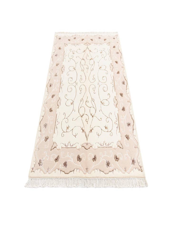 Detail image of  3' 10 x 5' 11 Darya Rug