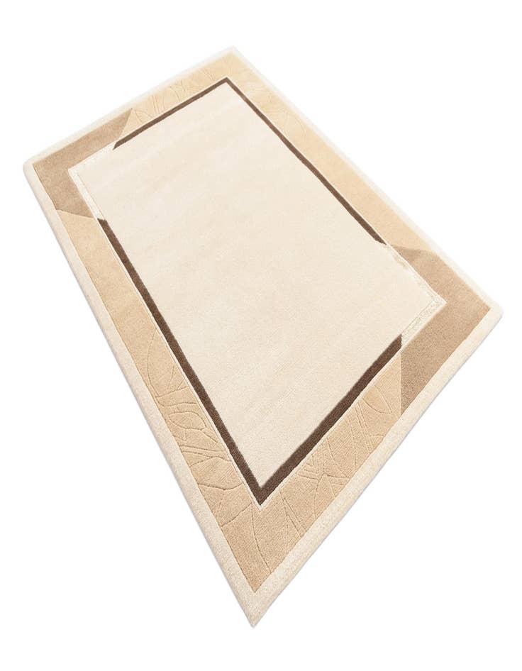 Detail image of  4' 4 x 6' 2 Darya Rug