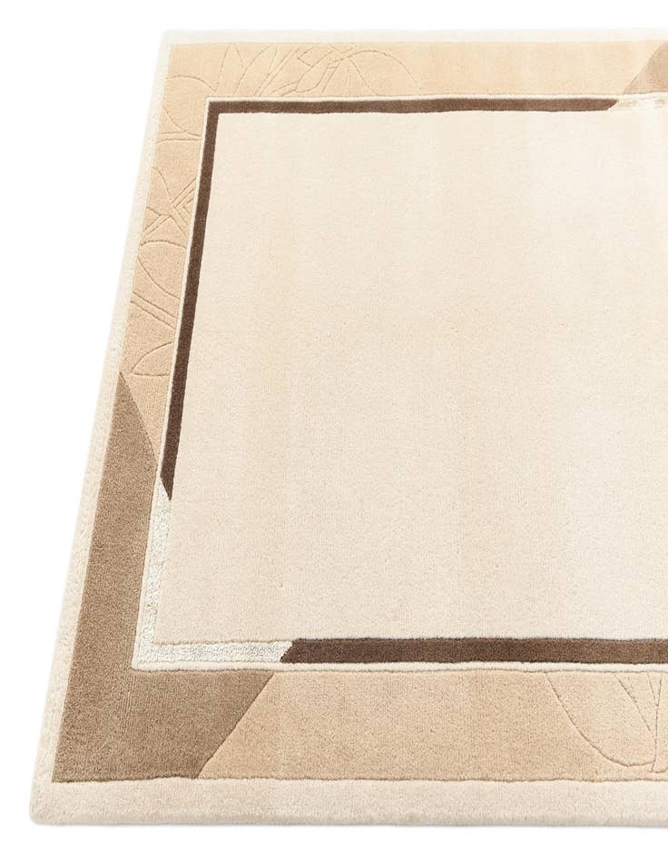 Detail image of  4' 4 x 6' 2 Darya Rug