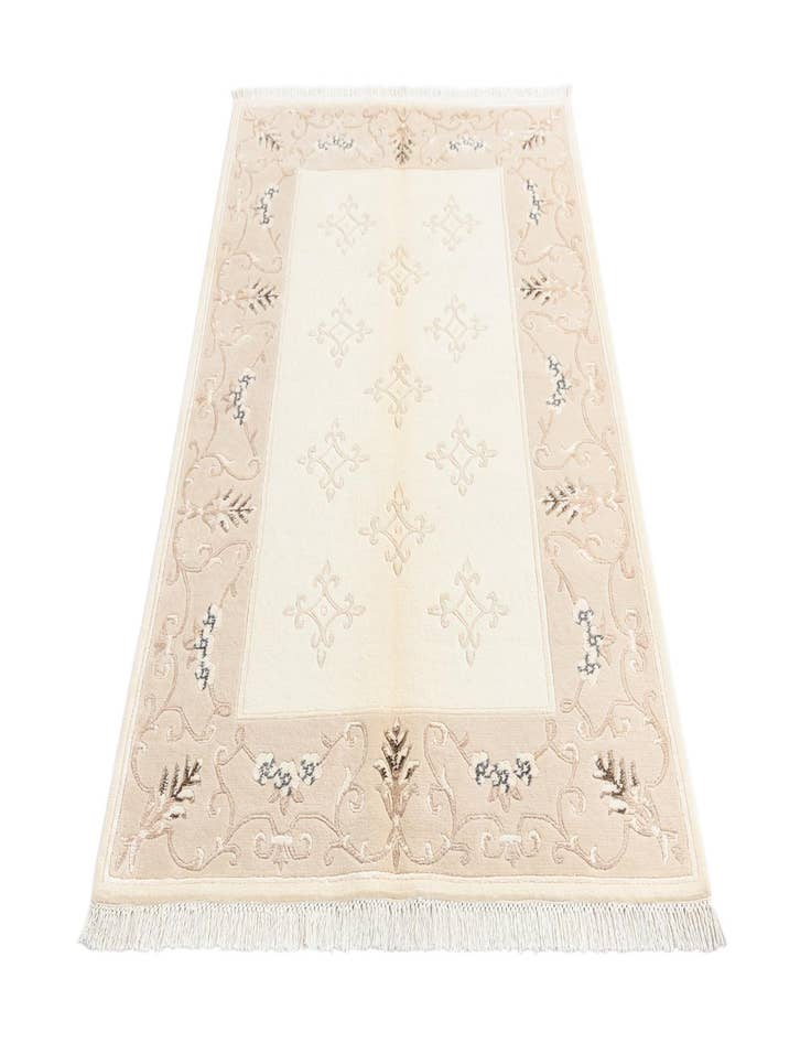 Detail image of  4' x 5' 11 Darya Rug