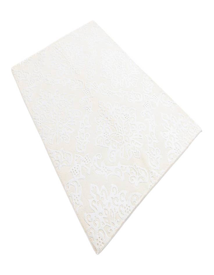 Detail image of  4' x 6' Darya Rug