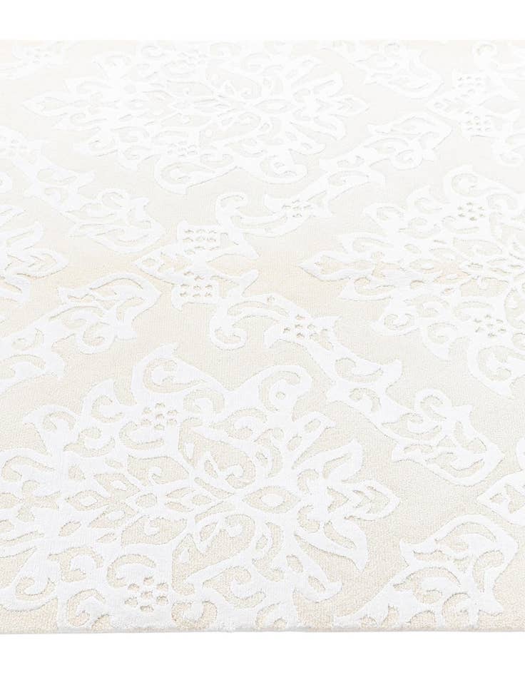 Detail image of  4' x 6' Darya Rug