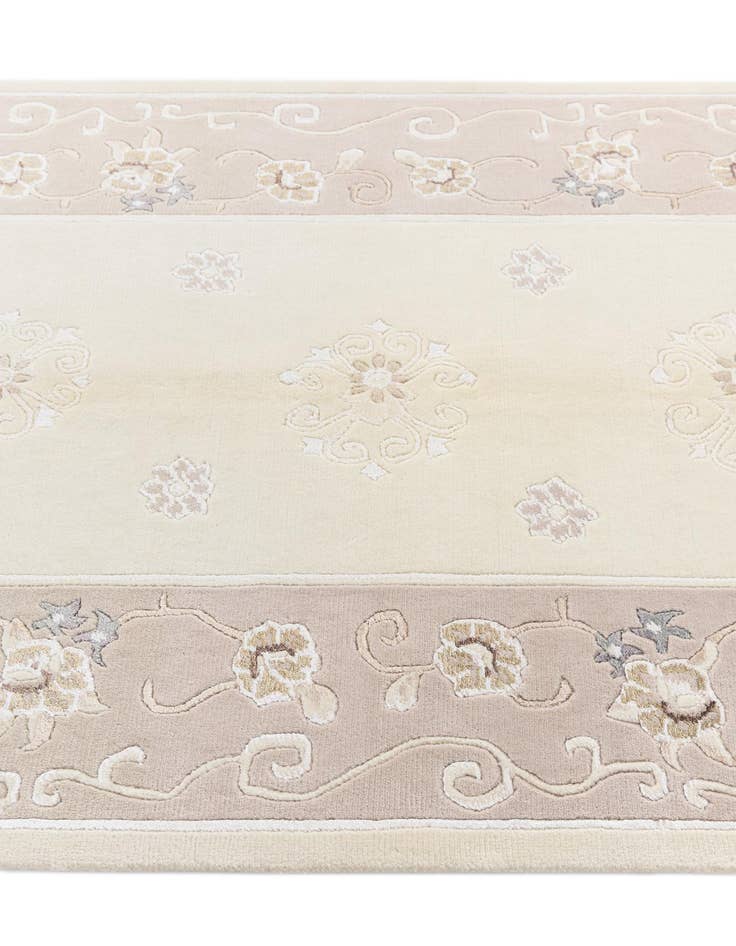 Detail image of  4' x 6' Darya Rug