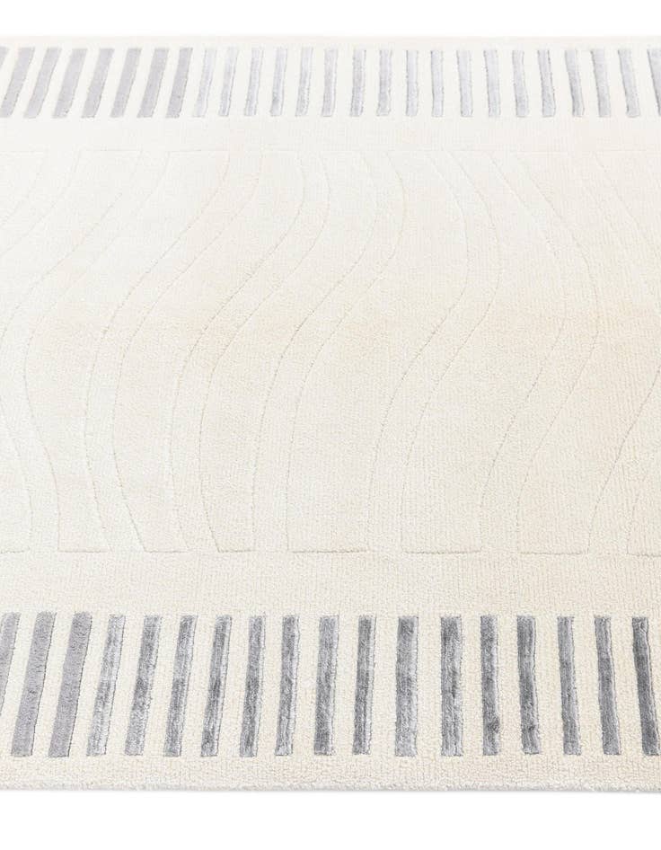 Detail image of  4' x 5' 11 Darya Rug