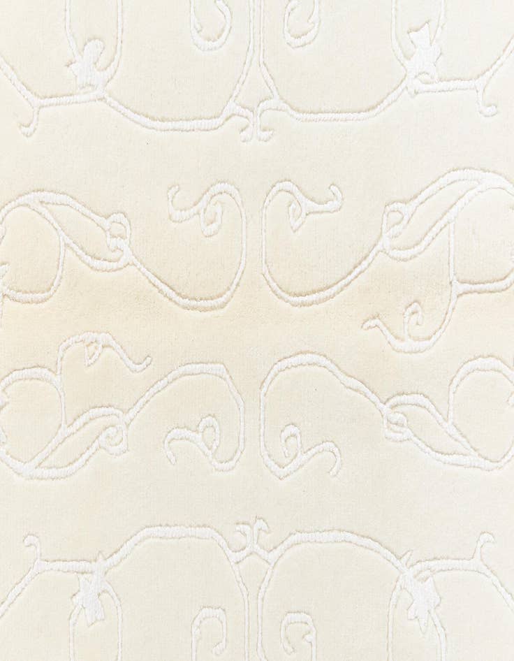 Detail image of  4' 1 x 6' 1 Darya Rug