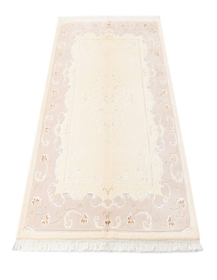 Detail image of  4' x 5' 11 Darya Rug