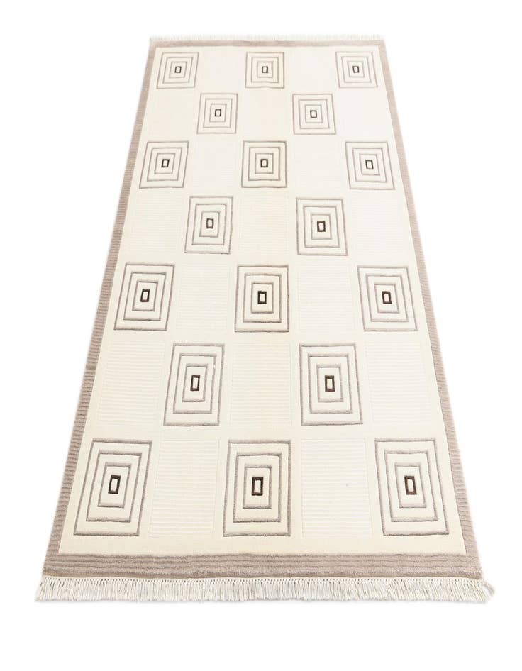 Detail image of  3' 10 x 6' 3 Darya Rug