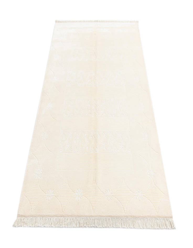 Detail image of  4' x 6' 6 Darya Rug