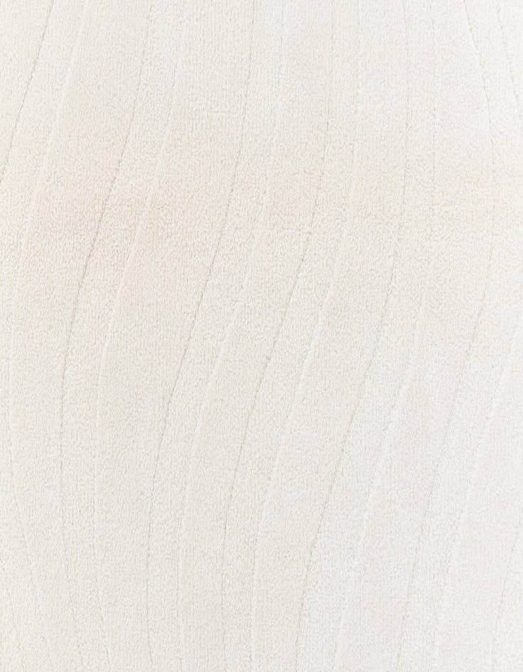 Detail image of  3' 11 x 5' 10 Darya Rug