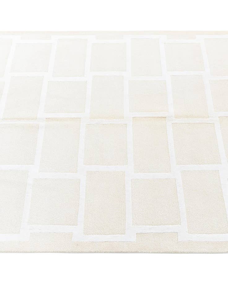 Detail image of  3' 11 x 5' 10 Darya Rug