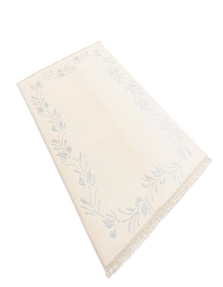 Detail image of  4' x 6' 1 Darya Rug