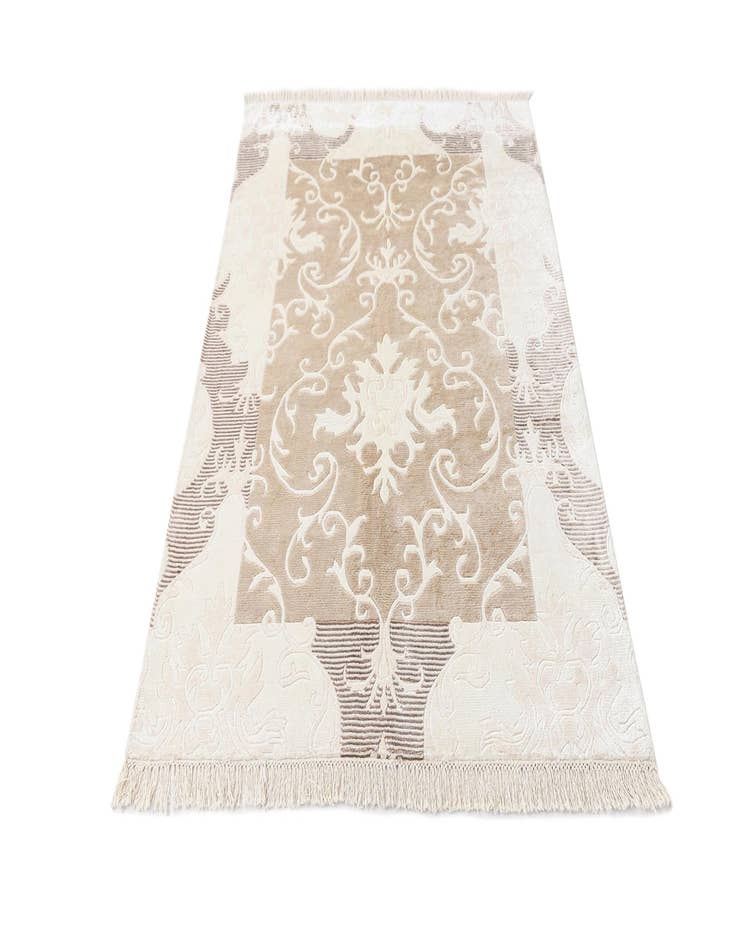 Detail image of  4' x 6' Darya Rug