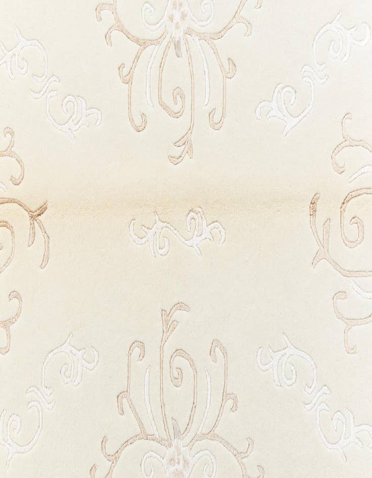 Detail image of  3' 11 x 6' Darya Rug