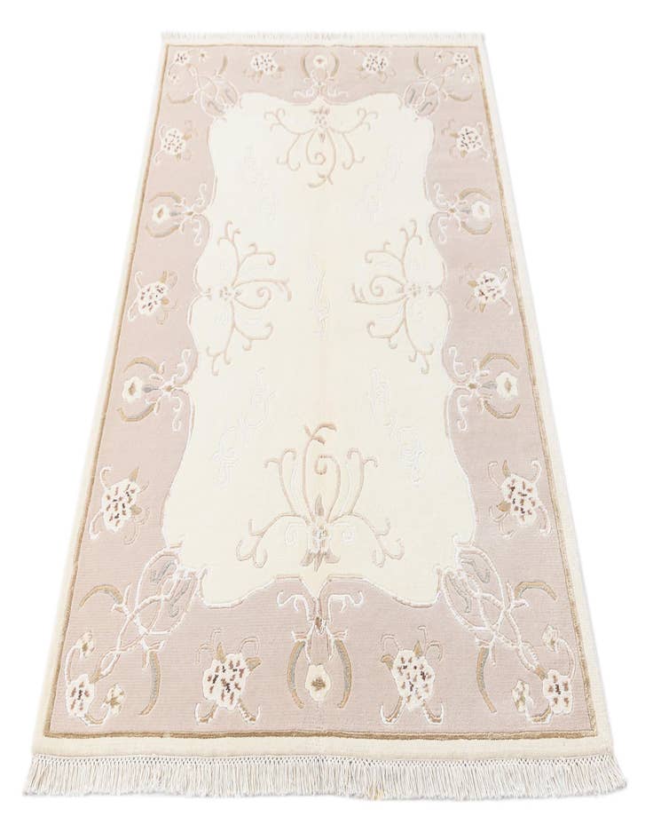 Detail image of  4' x 6' Darya Rug