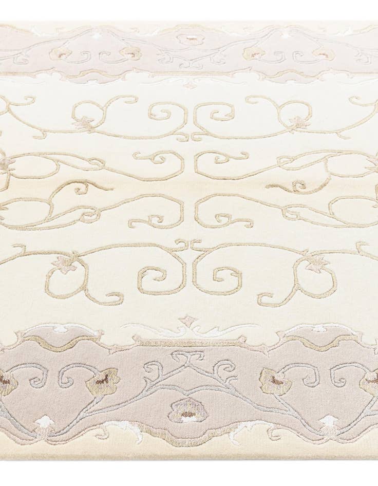 Detail image of  4' 1 x 6' 3 Darya Rug