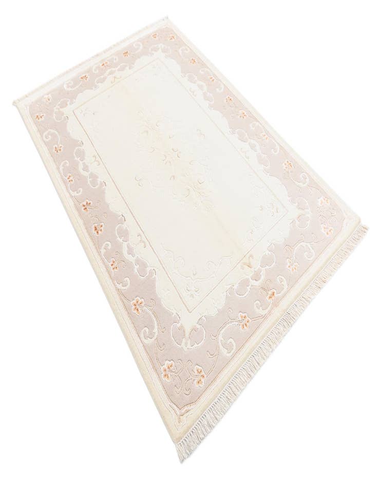 Detail image of  4' x 6' Darya Rug