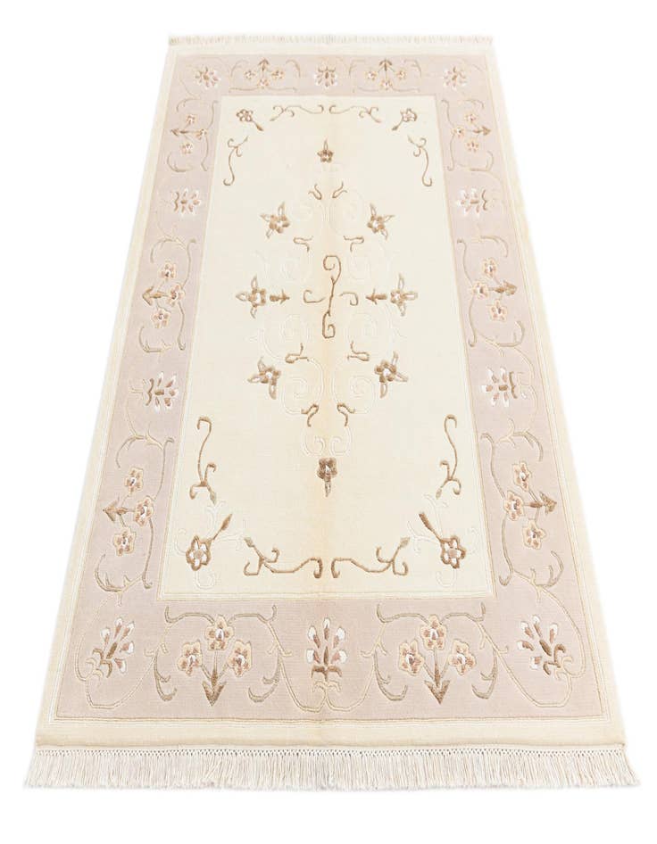 Detail image of  4' x 5' 11 Darya Rug