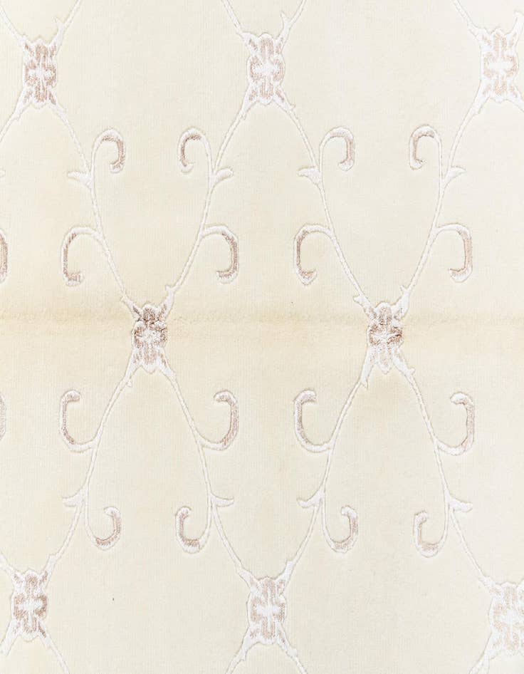 Detail image of  4' 1 x 6' 3 Darya Rug