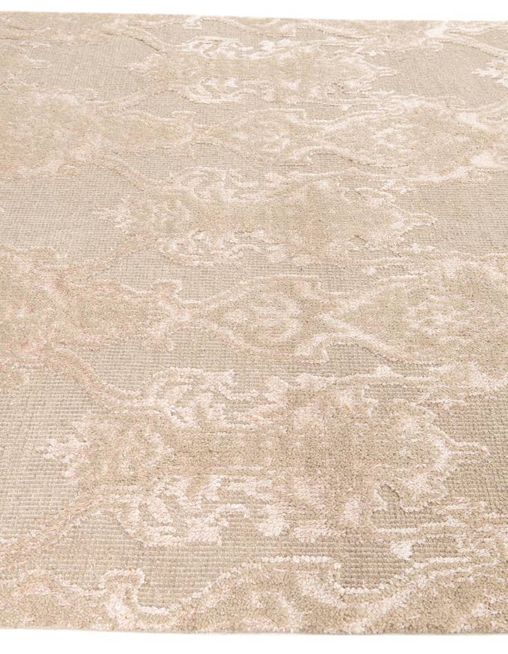 Detail image of  6' x 8' 9  Hand Knotted Darya Rug