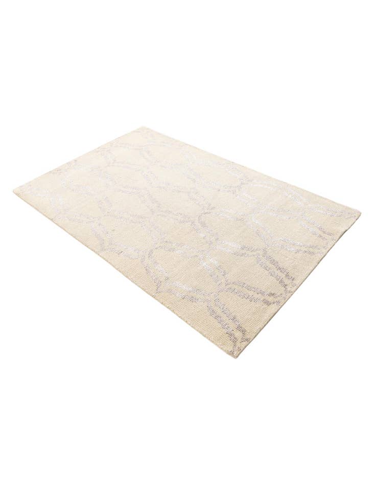 Detail image of  3' 9 x 6'  Hand Knotted Darya Rug