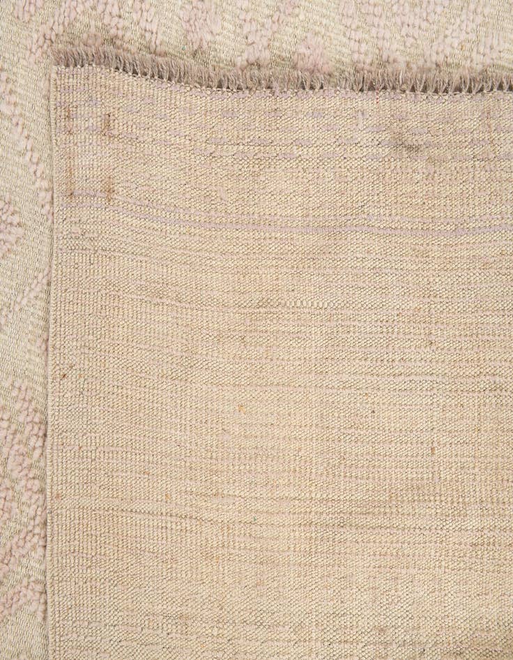 Detail image of  9' 9 x 14'  Hand Knotted Darya Wool Rug