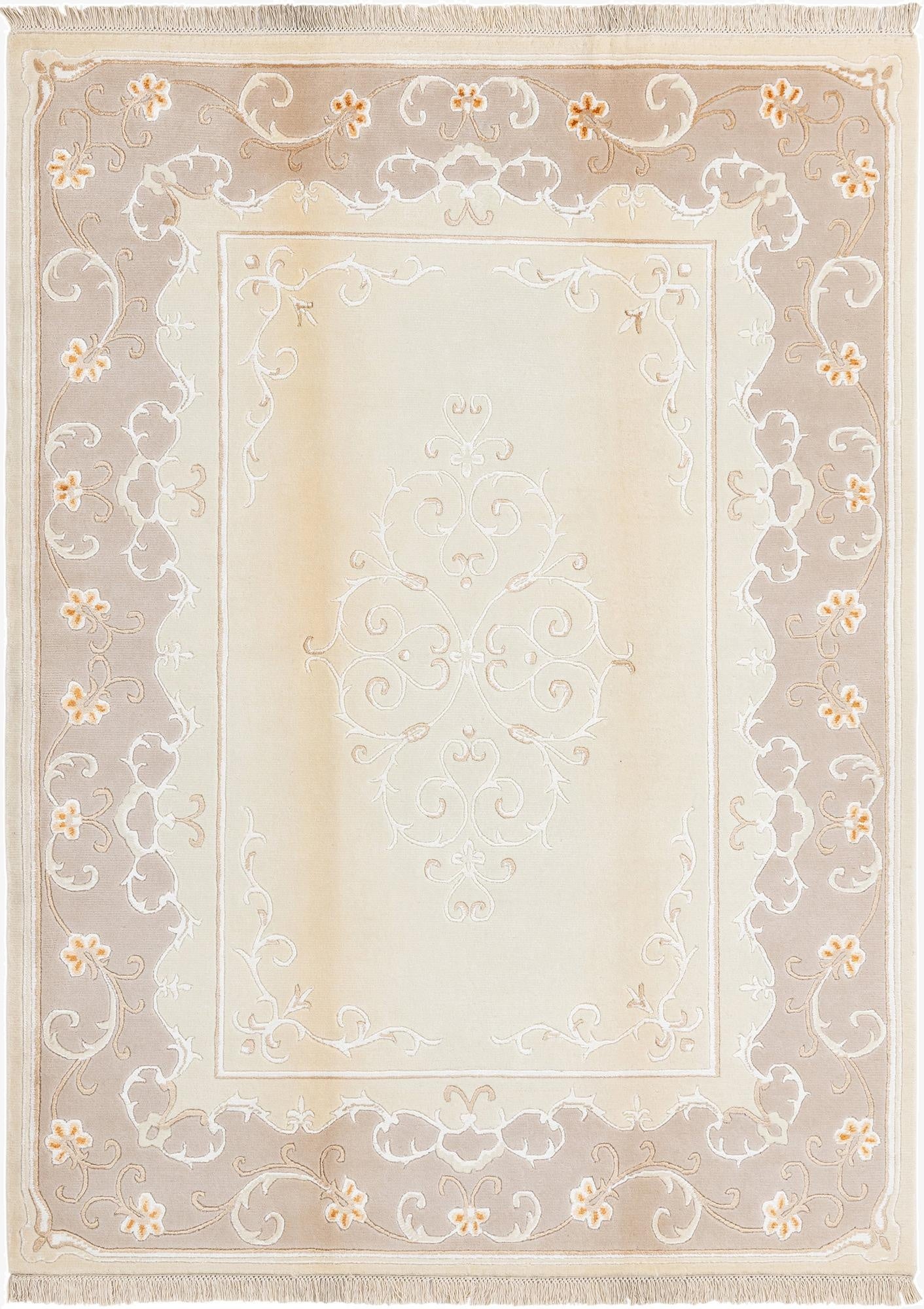  5' 9 x 8' Darya Rug