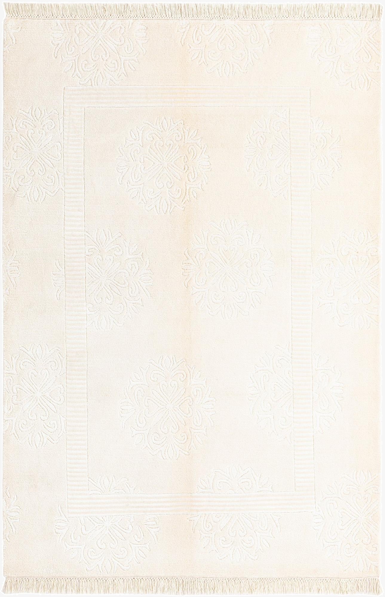  4' x 5' 11 Darya Rug
