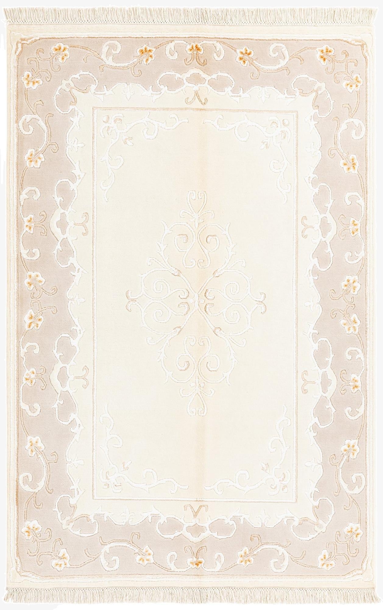  3' 11 x 5' 11 Darya Rug