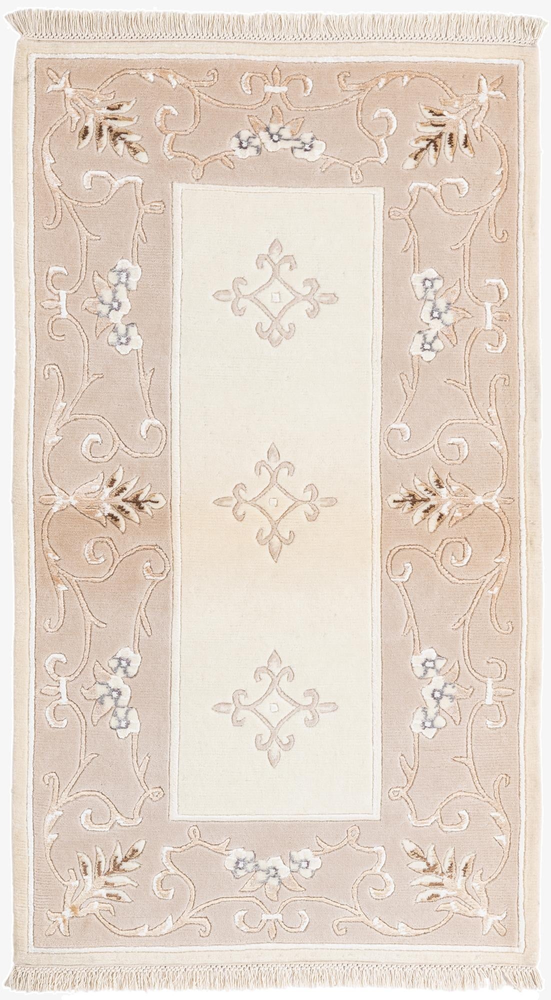  2' 9 x 4' 10  Hand Knotted Darya Wool Rug