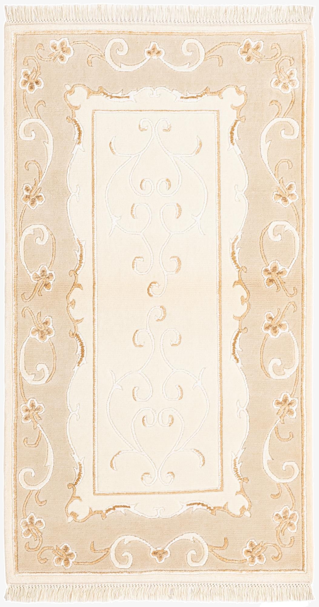  2' 8 x 4' 10  Hand Knotted Darya Wool Rug