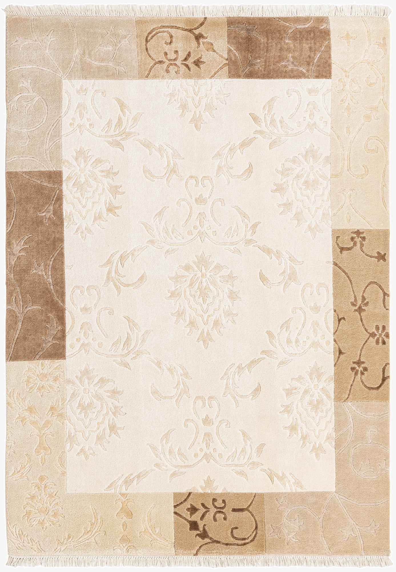  4' 7 x 6' 9  Hand Knotted Darya Wool Rug