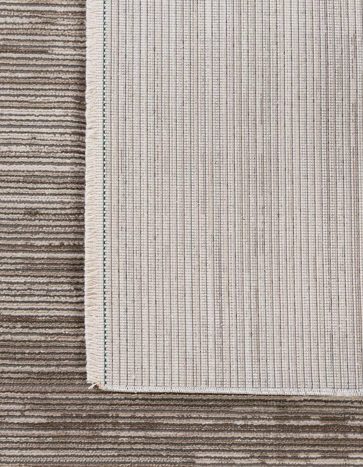 Detail image of  6' 7 x 9' 7 Deepa Rug