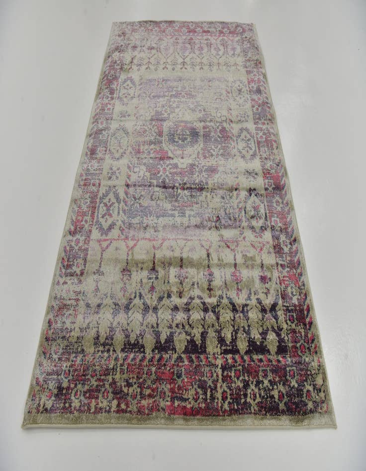 Detail image of  5' 2 x 7' 7 Delilah Rug