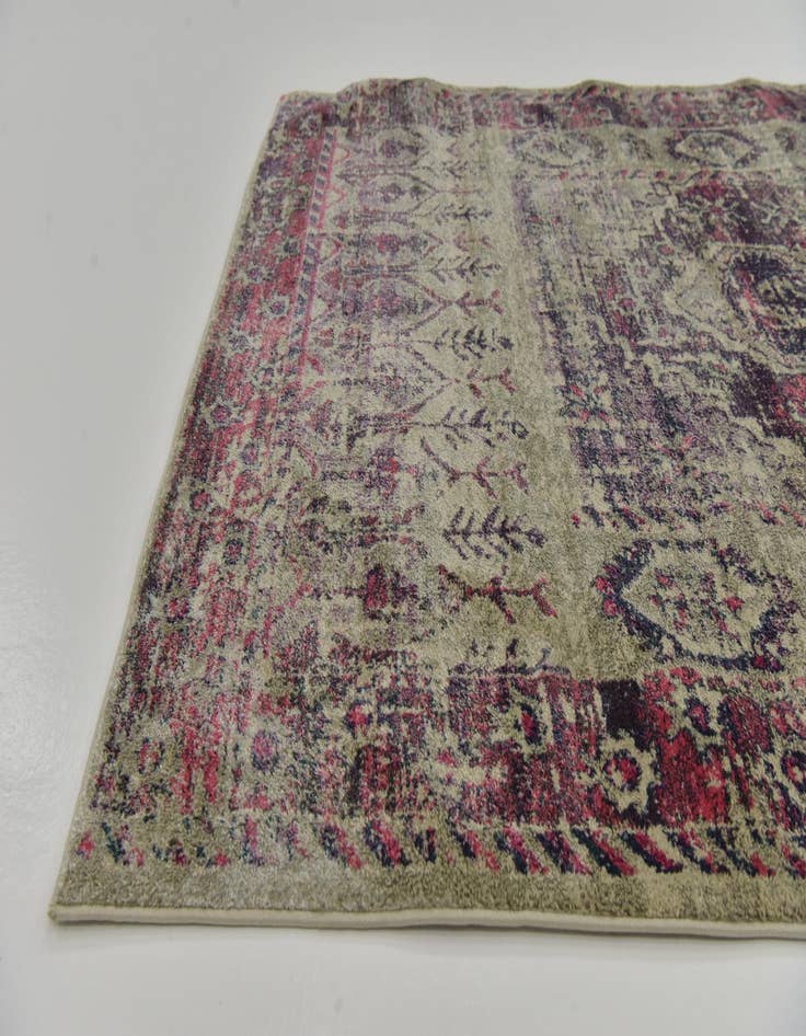 Detail image of  5' 2 x 7' 7 Delilah Rug