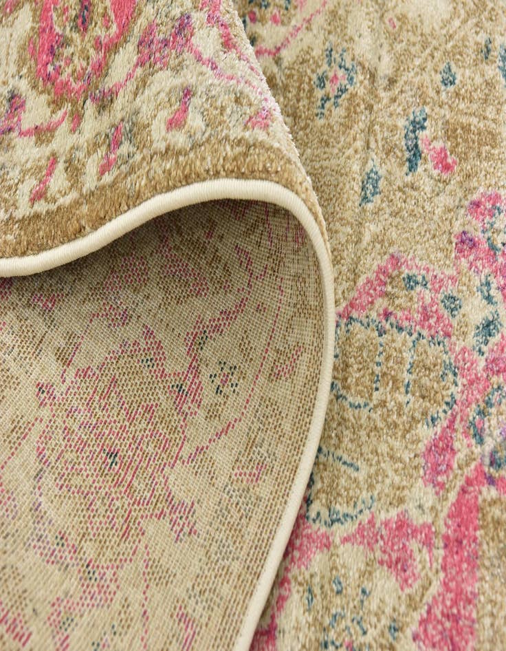 Detail image of  5' 3 x 7' 2 Delilah Rug