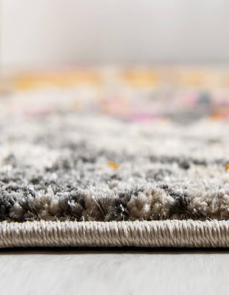 Detail image of  6' x 9' Delilah Rug
