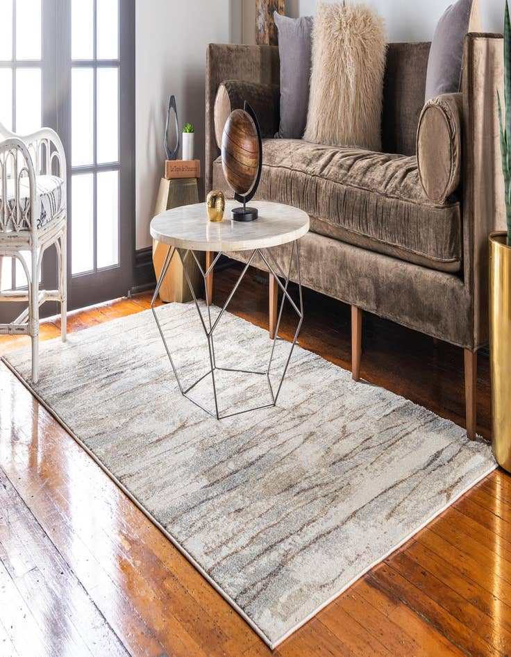 Detail image of  5' x 8' Delilah Rug