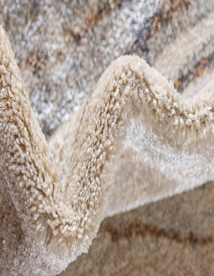 Detail image of  5' x 8' Delilah Rug