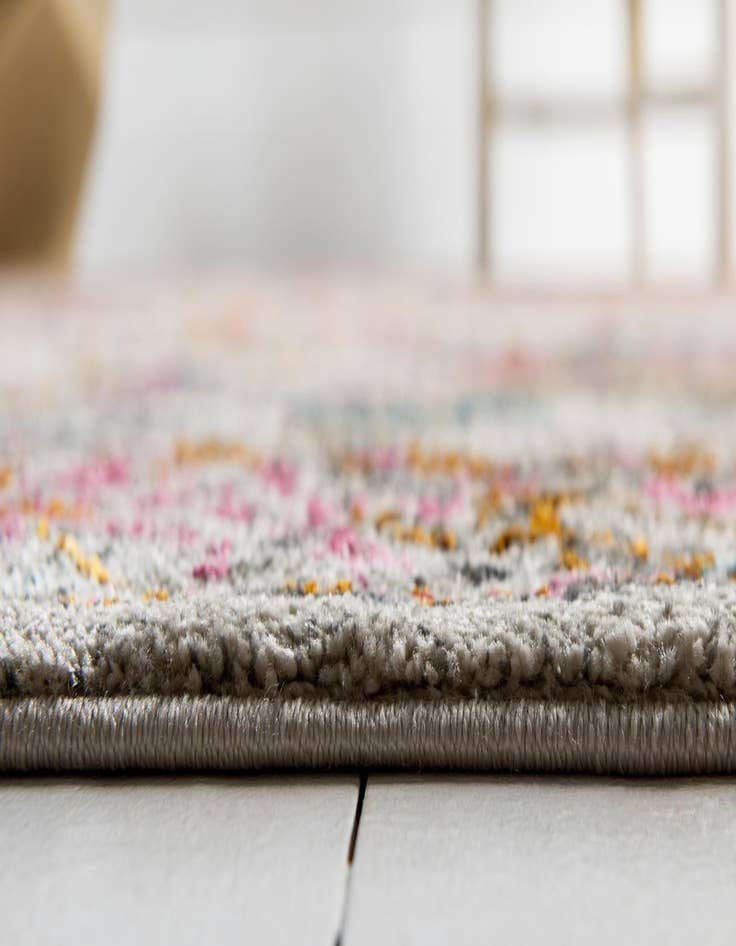 Detail image of  8' x 10' Delilah Rug