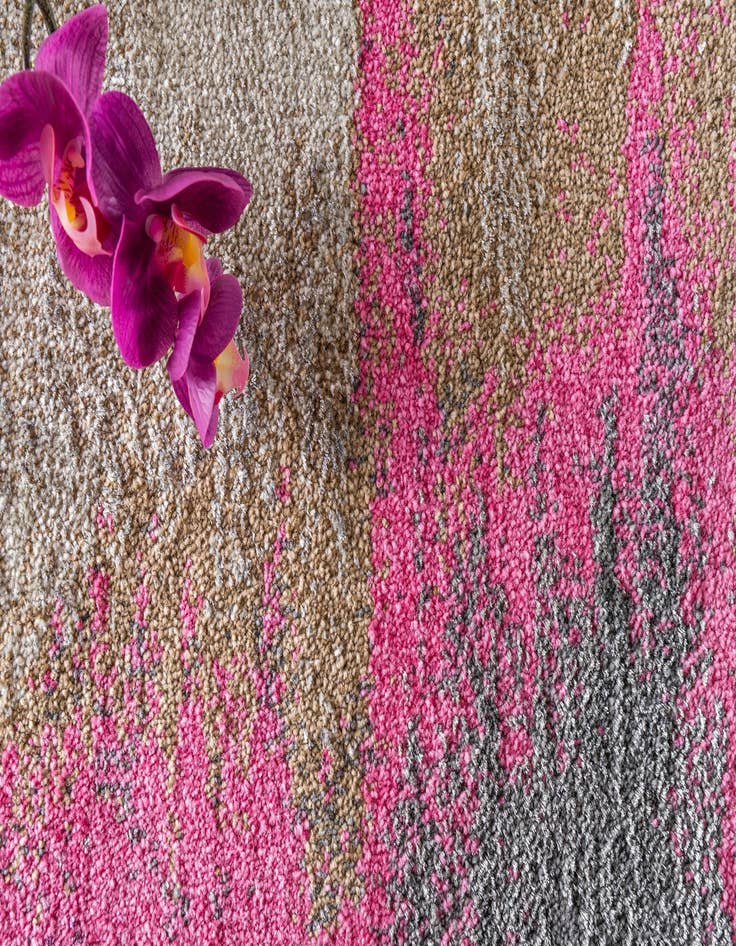 Detail image of  6' x 9' Delilah Rug