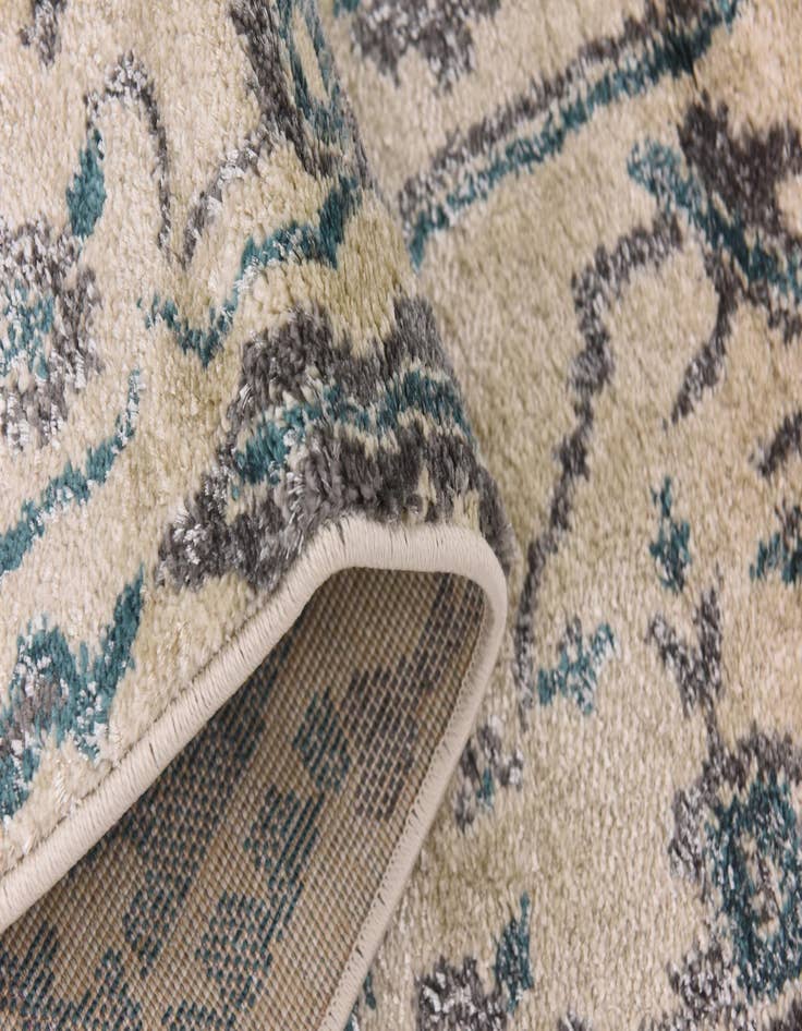 Detail image of  5' x 7' 9 Eden Rug