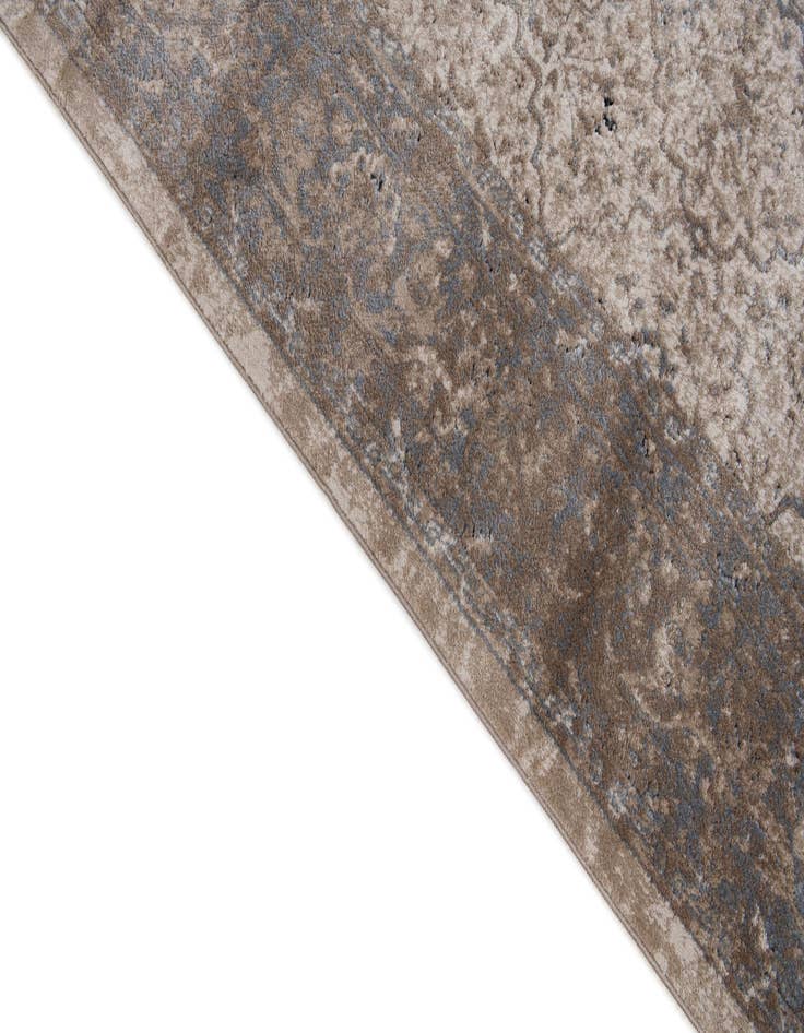 Detail image of  5' x 7' 5 Eliza Rug